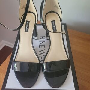Nine West women elegant black jewell heels sandals shoes size 8